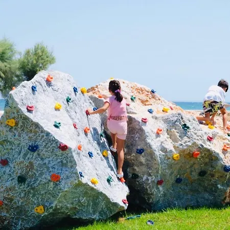 150 M To Beach In Yeni Iskele
